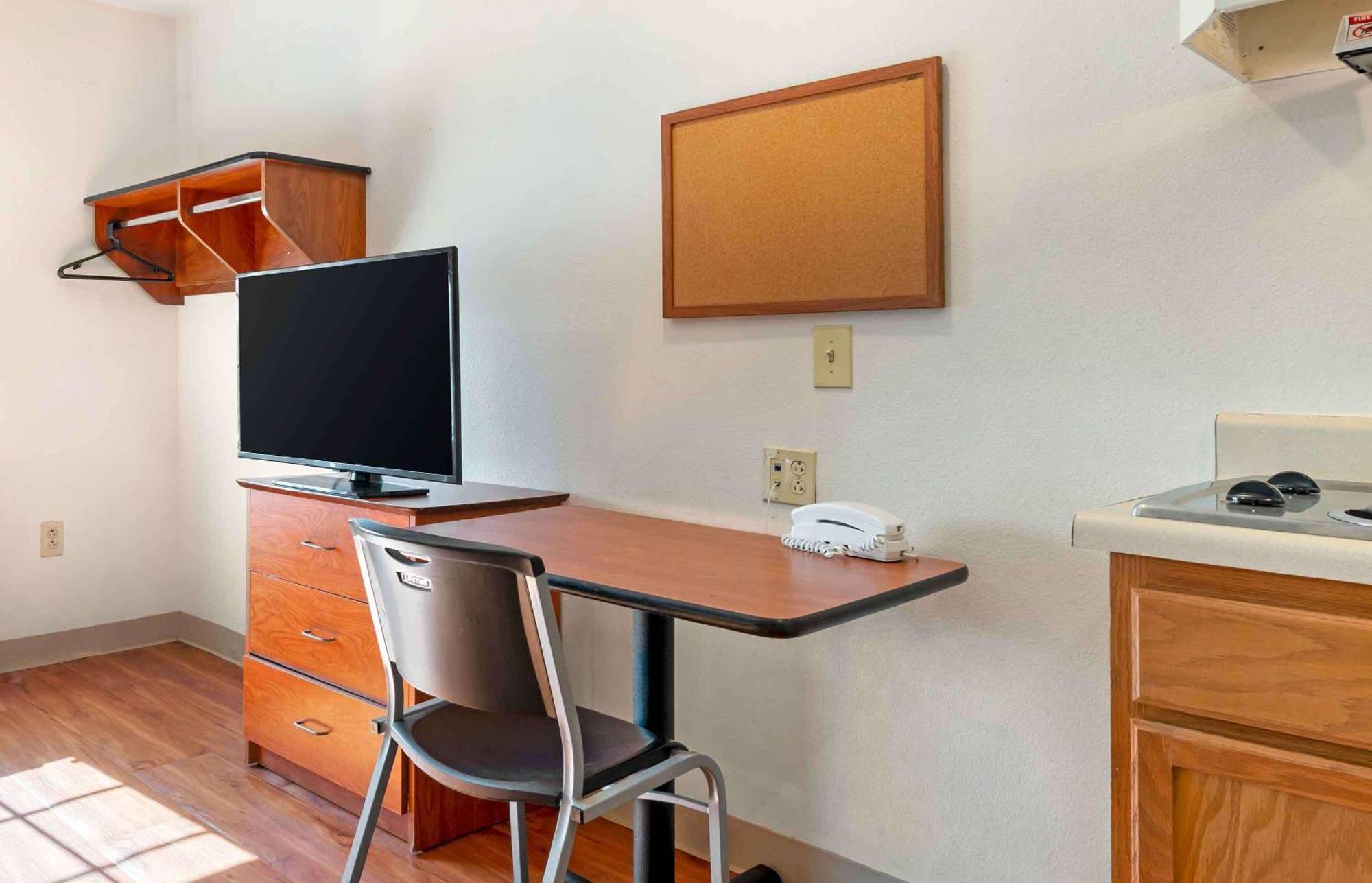 Extended Stay America Select Suites - Cincinnati - ชารอนวิลล์ ภายนอก รูปภาพ